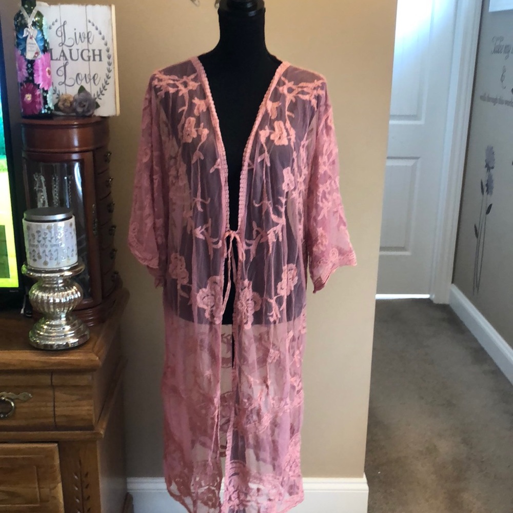Francesca’s Jun&Ivy Lace Long Kimono/NWT